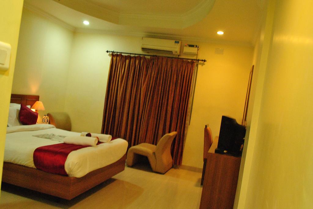Tiruchirappalli Hotel Sona'S מראה חיצוני תמונה